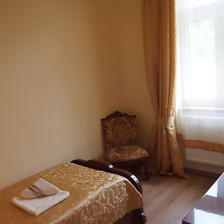 Apartment Lira 3 *
